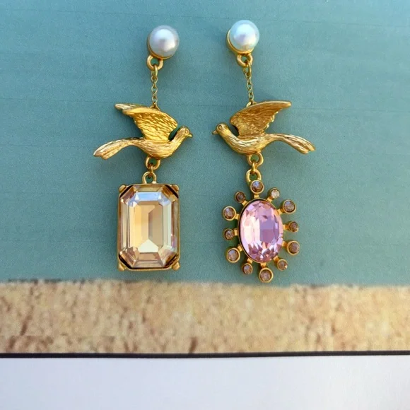 Oscar De La Renta RUNWAY Gold Dove
Mismatched Gem Earrings - Picture 8 of 14